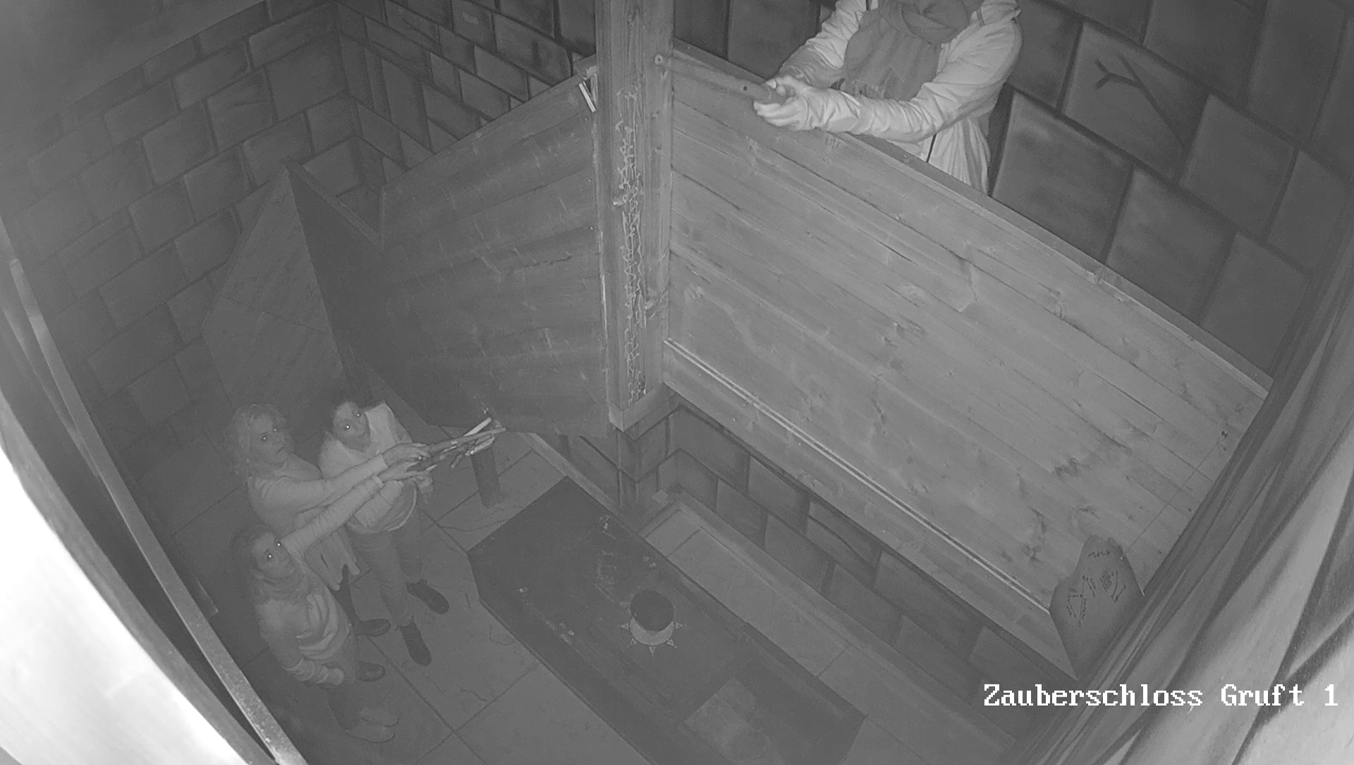 Snary Mary Adventures -_2019-11-20-20h10m03s705