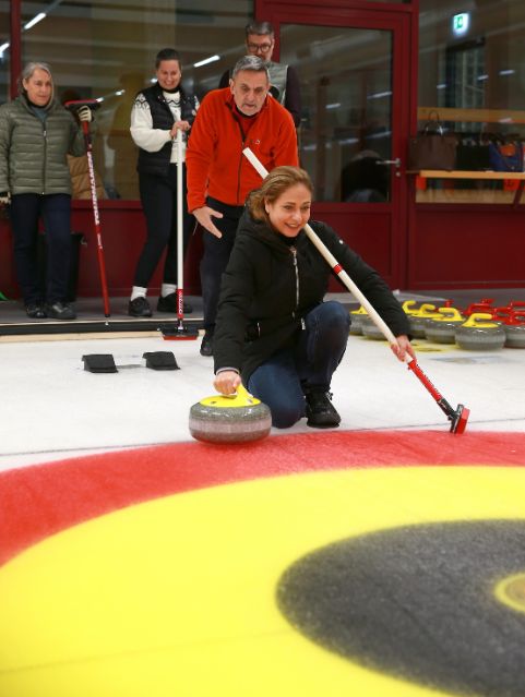 MP_Curling14