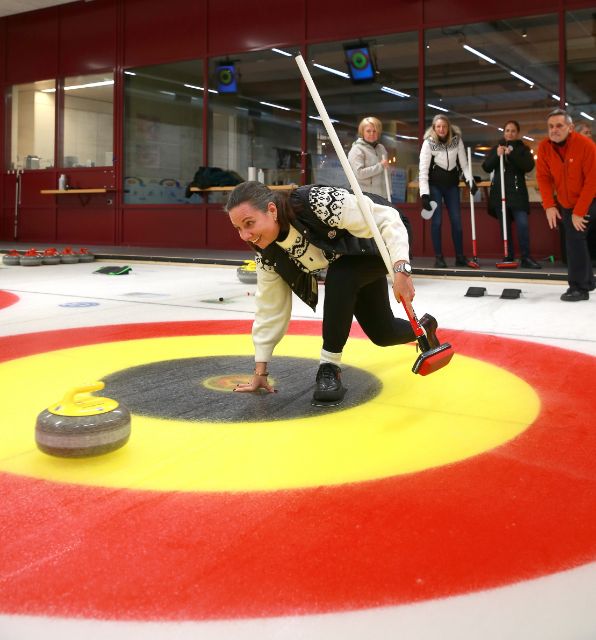 MP_Curling19