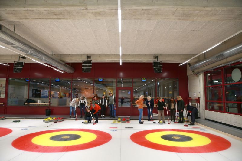 MP_Curling25