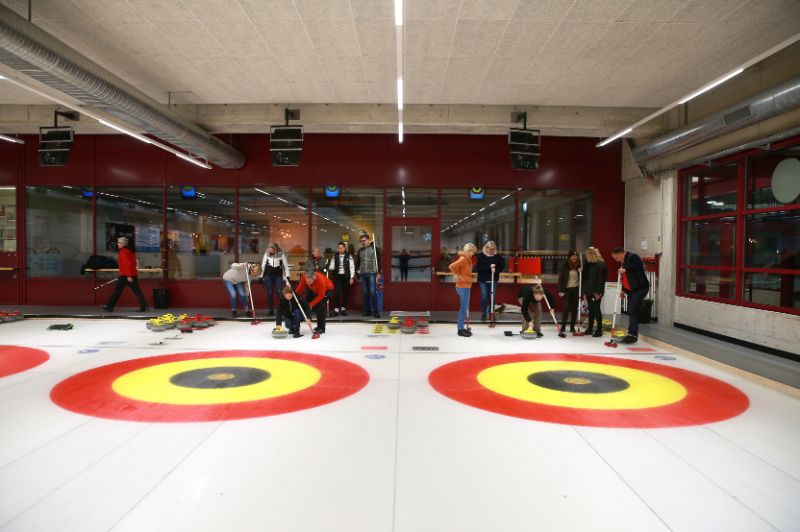 MP_Curling26