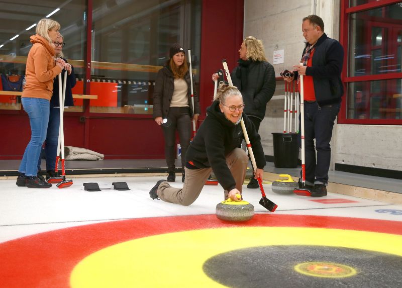 MP_Curling29