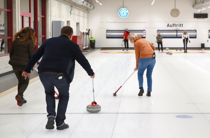 MP_Curling37