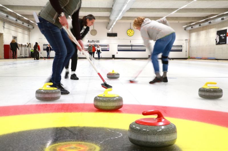 MP_Curling45